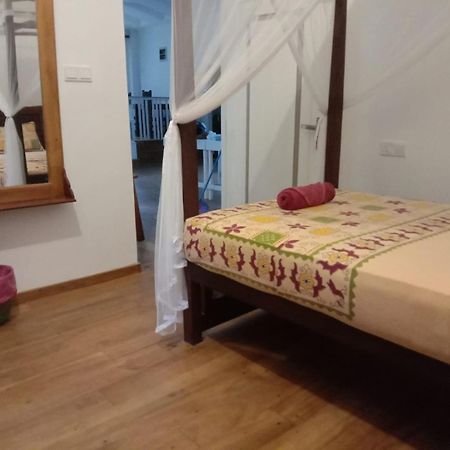 Welcome Inn Mirissa Luaran gambar